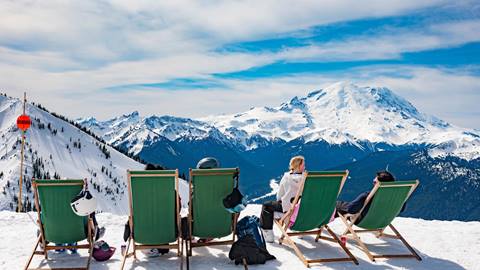 View of Mt Rainier from the Summit House